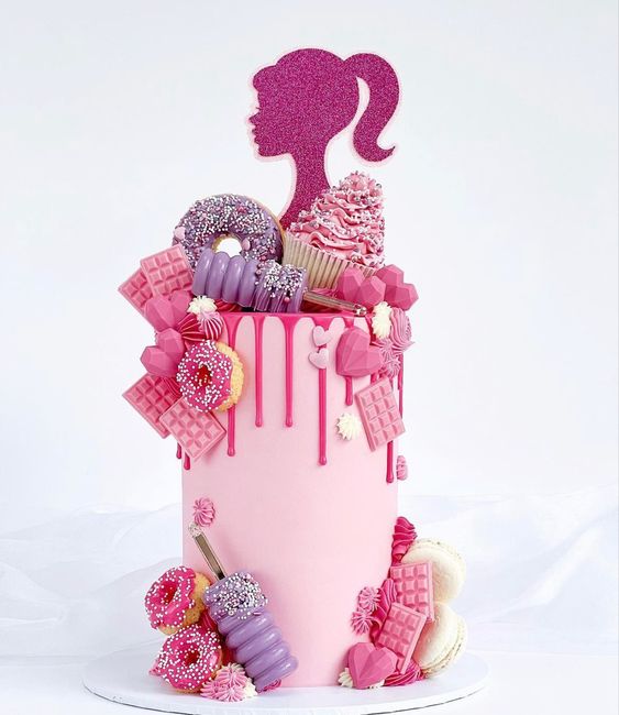 55+ Barbie Cakes To Copy For A Barbie Party Aesthetic | Barbie birthday cake,  Barbie cake designs, Barbie cake